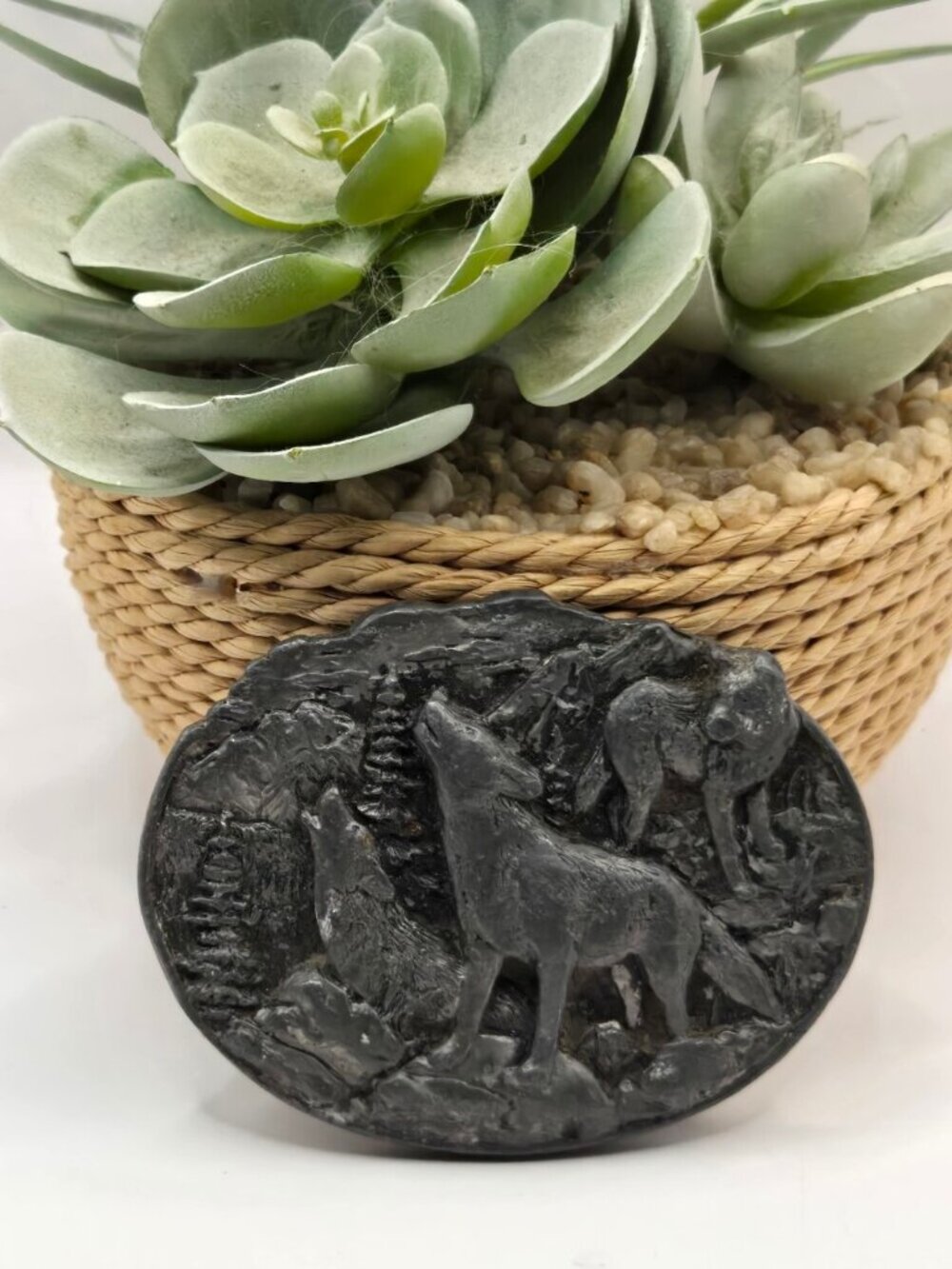1981 Bergamot Brass Works / Siskiyou "Wolf Pack" Pewter Belt Buckle Western VTG